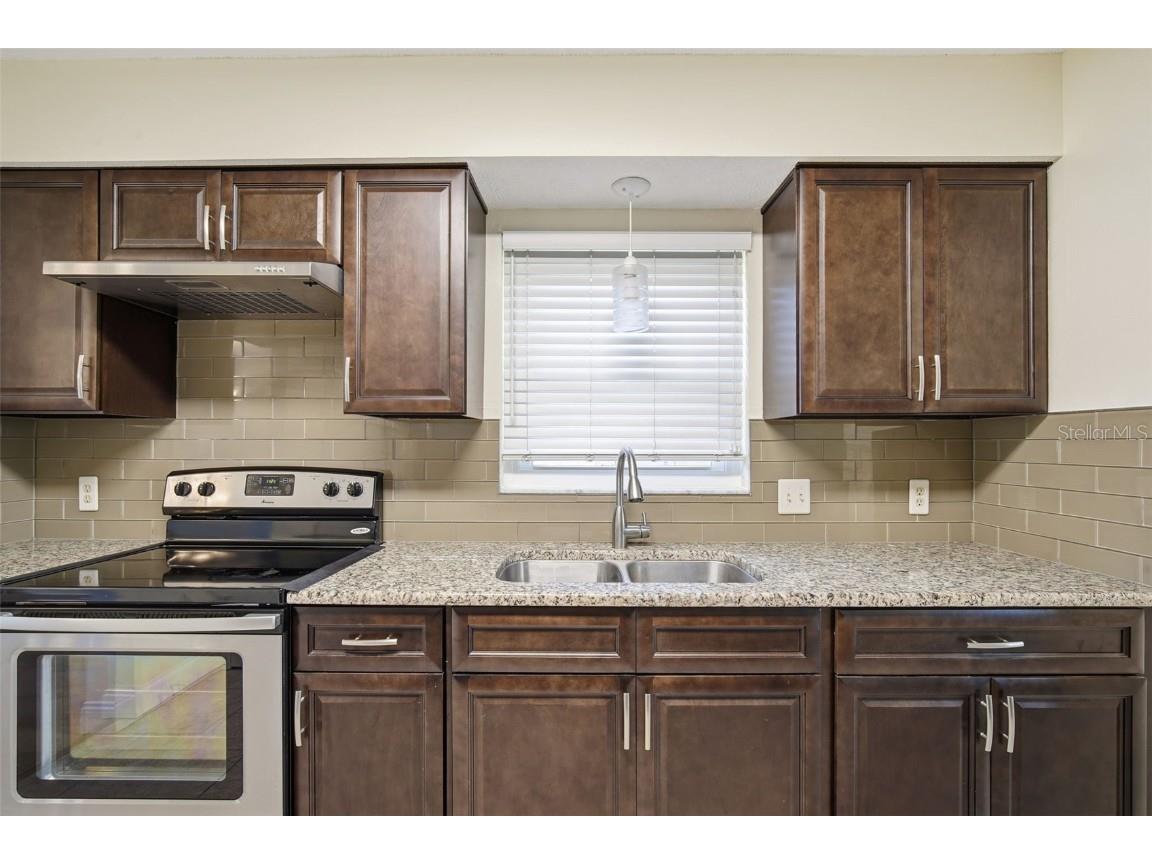 5865 37th Avenue N #19 Saint Petersburg FL 33710 TB8446788 image12