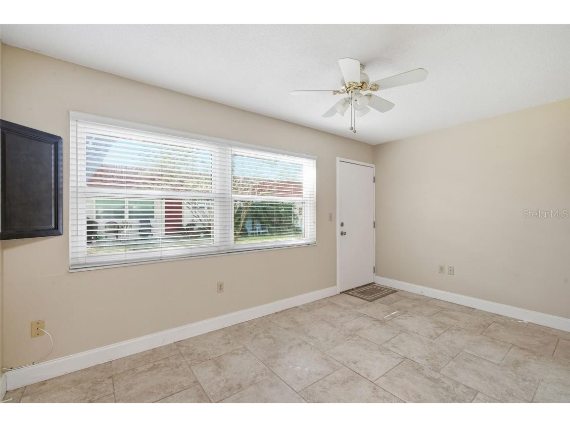 5865 37th Avenue N #19 Saint Petersburg FL 33710 TB8446788 image14