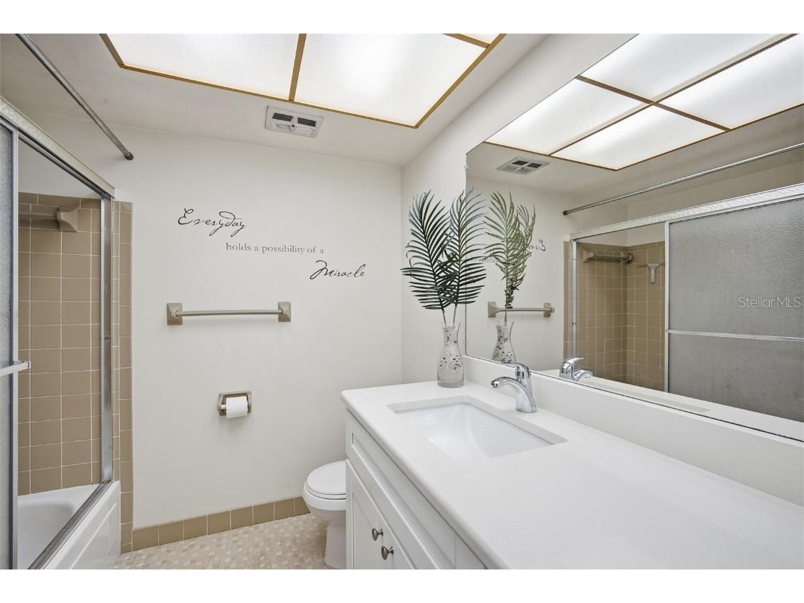 5865 37th Avenue N #19 Saint Petersburg FL 33710 TB8446788 image24