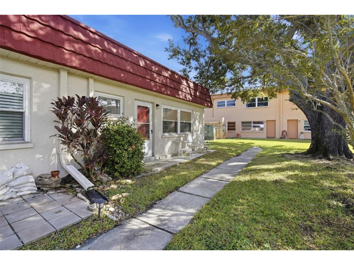 5865 37th Avenue N #19 Saint Petersburg FL 33710 TB8446788 image32