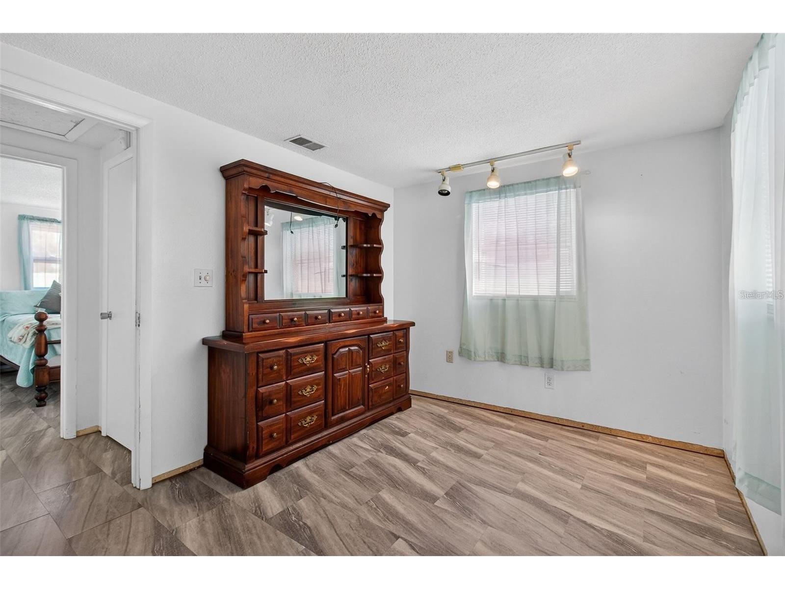 5865 92nd Avenue N Pinellas Park FL 33782 TB8513756 image10