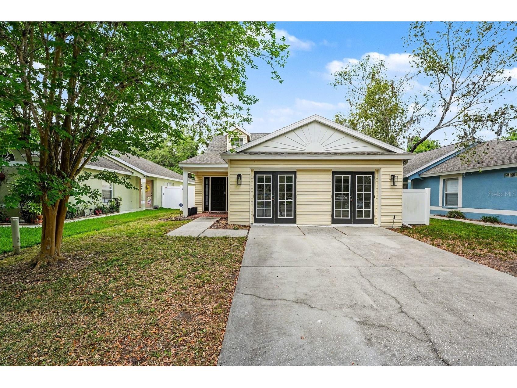 5865 Meadowpark Pl Lithia FL 33547 TB8502971 image1