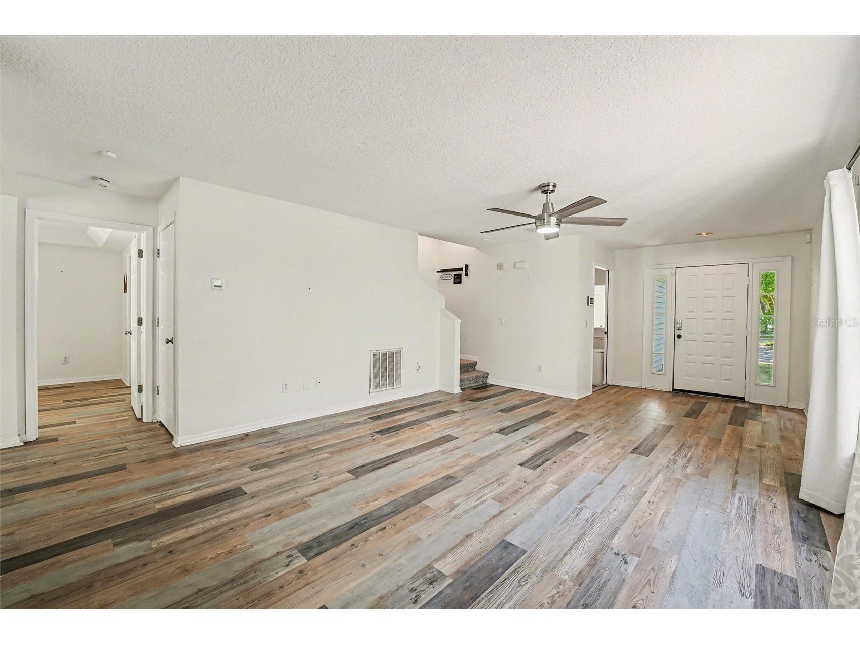 5865 Meadowpark Pl Lithia FL 33547 TB8502971 image2
