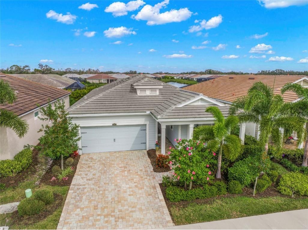 5866 Long Shore Loop Sarasota FL 34238 A4596835 image1