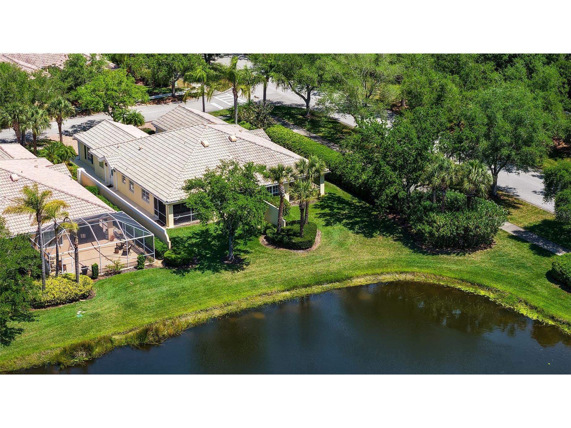 5867 Helicon Place Sarasota FL 34238 A4689669 image1
