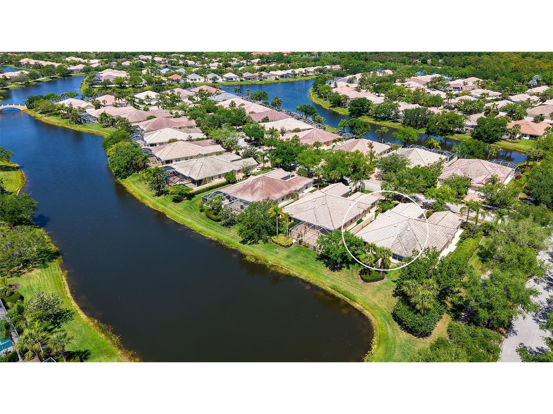 5867 Helicon Place Sarasota FL 34238 A4689669 image10
