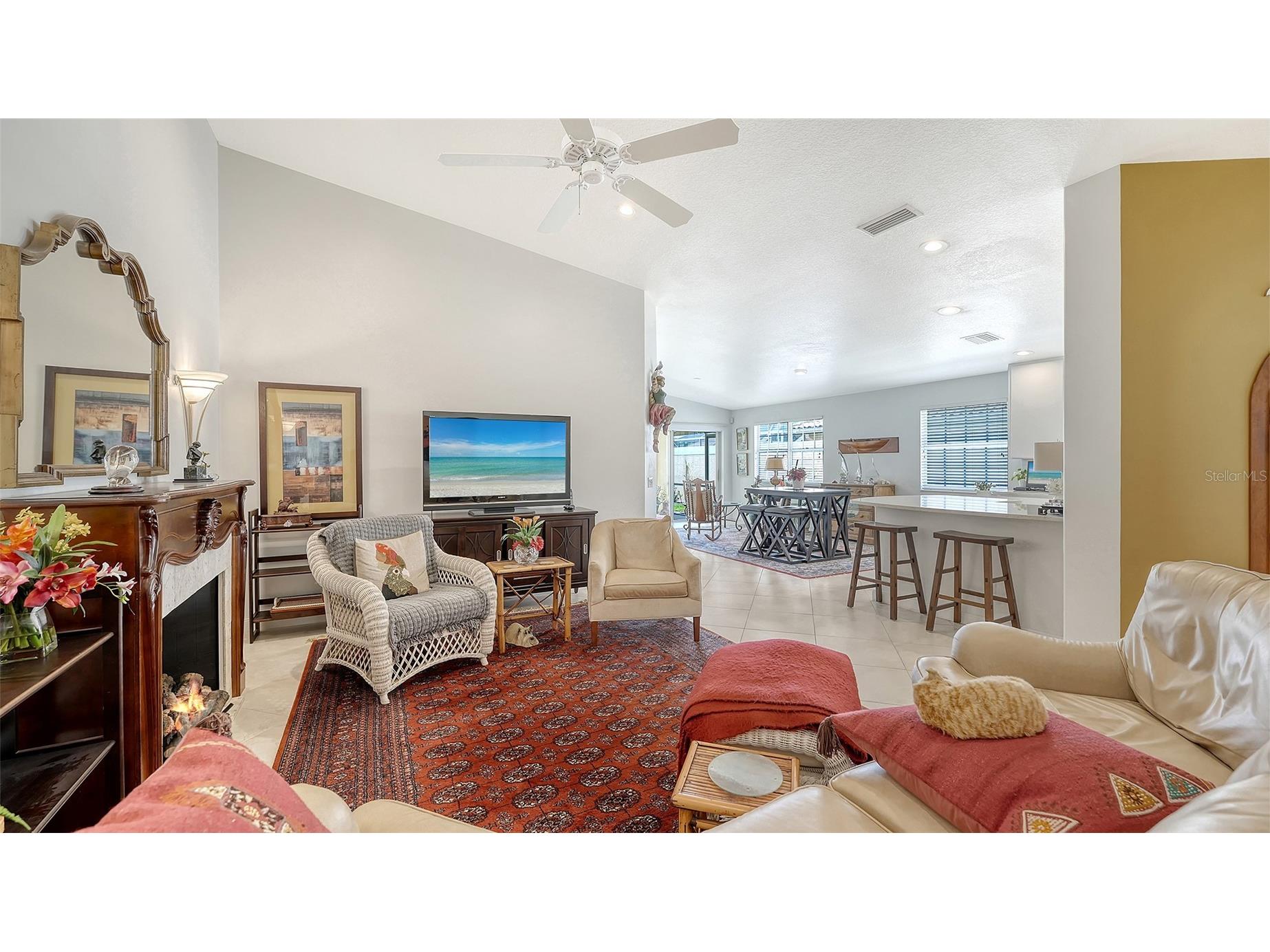 5867 Helicon Place Sarasota FL 34238 A4689669 image16