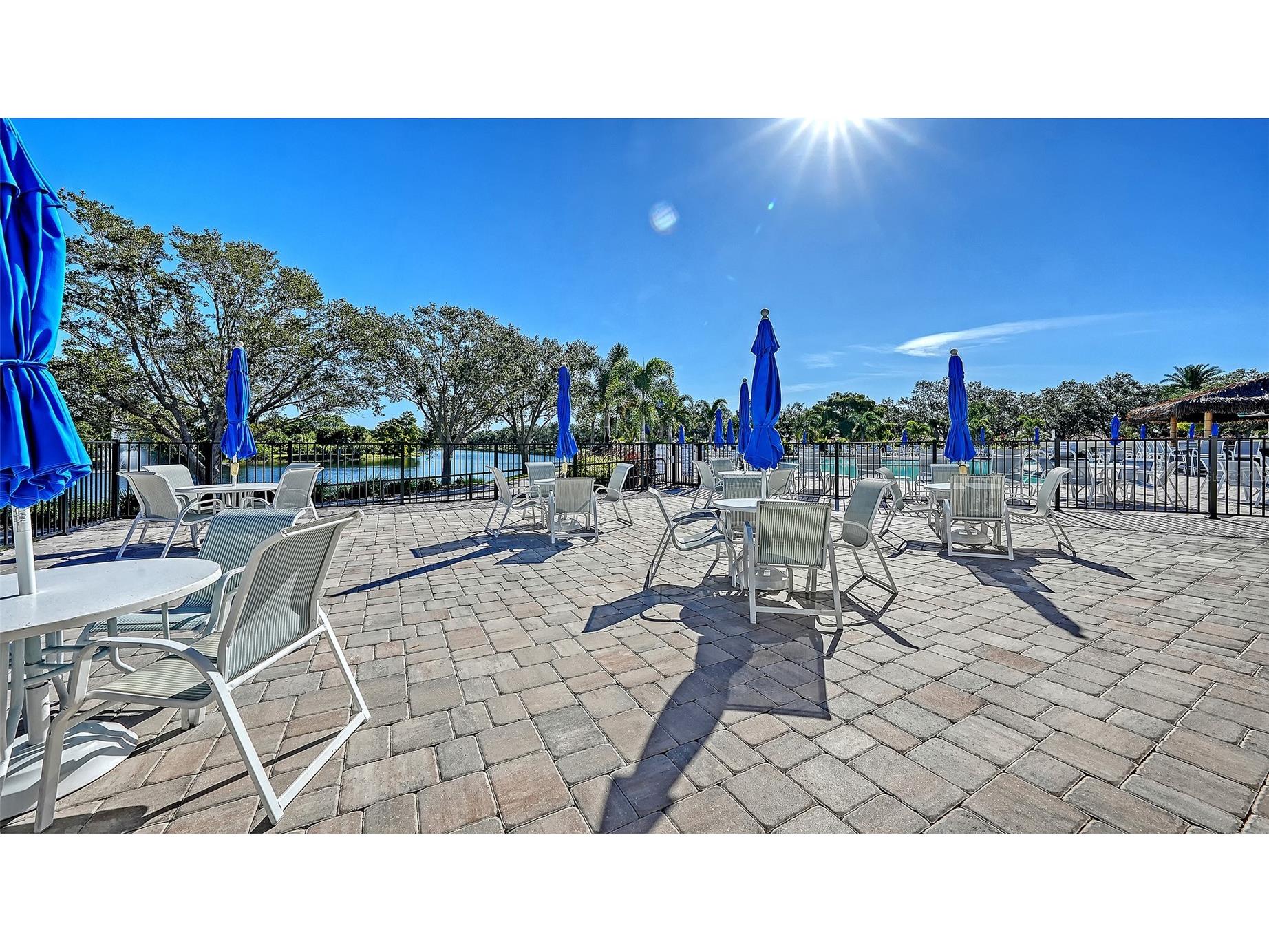 5867 Helicon Place Sarasota FL 34238 A4689669 image43