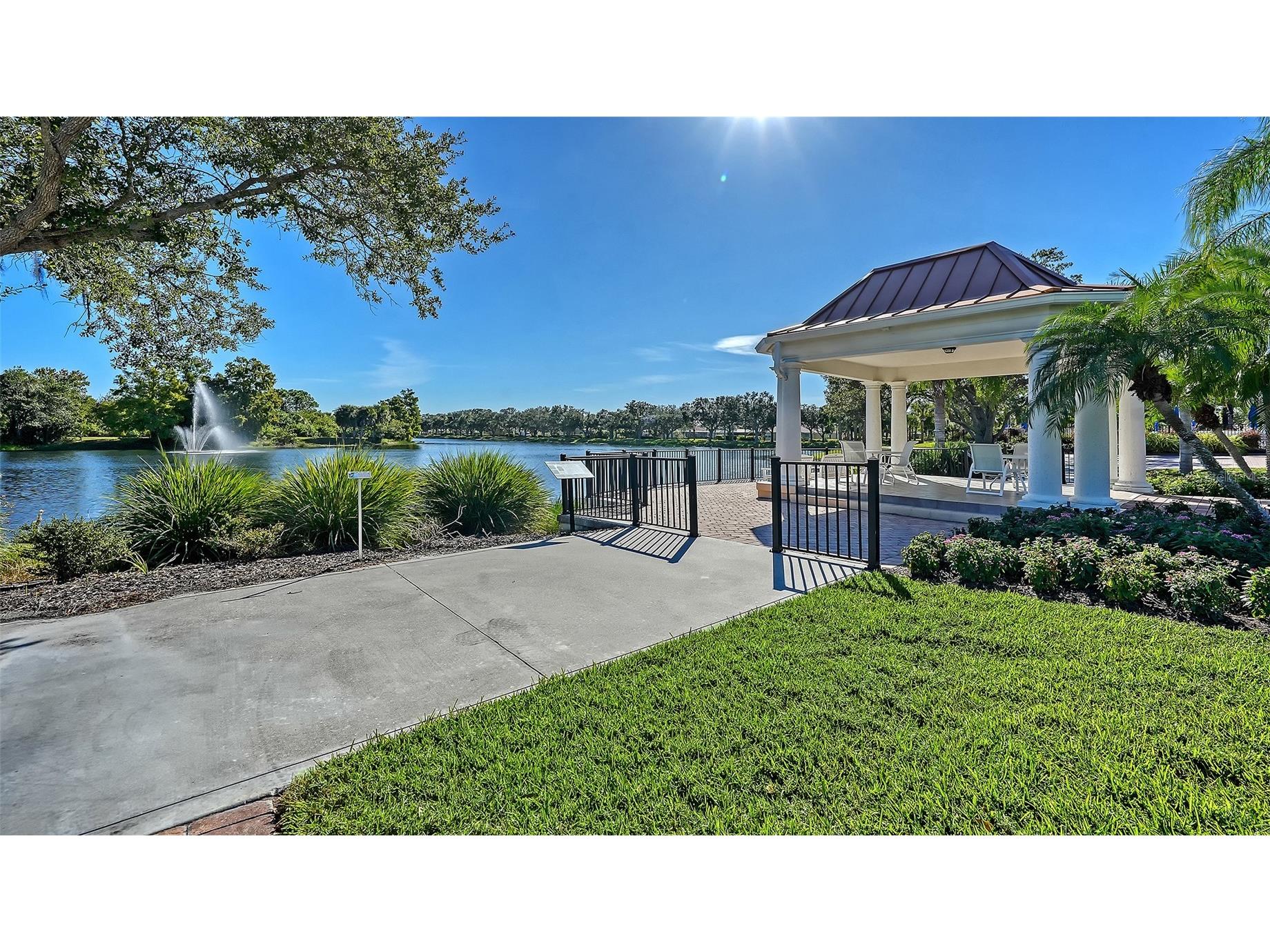 5867 Helicon Place Sarasota FL 34238 A4689669 image52