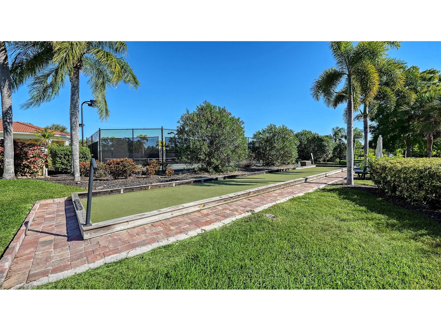 5867 Helicon Place Sarasota FL 34238 A4689669 image53