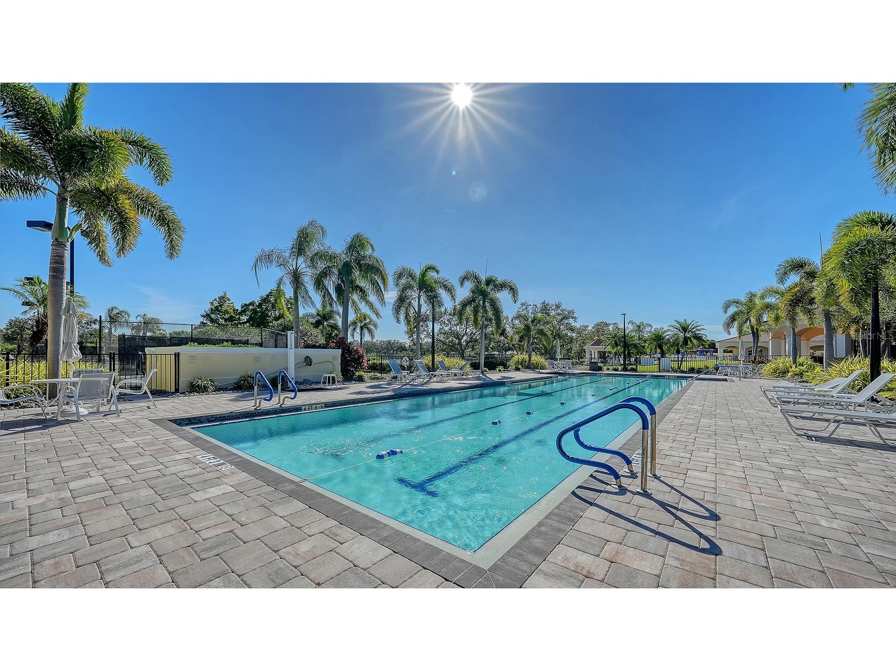 5867 Helicon Place Sarasota FL 34238 A4689669 image56