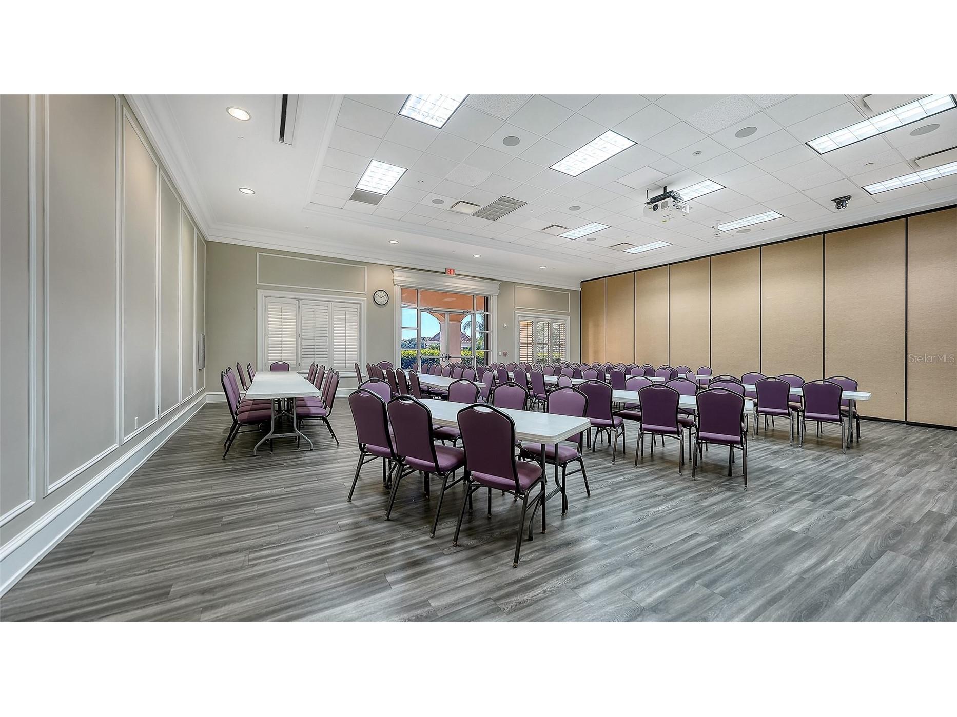 5867 Helicon Place Sarasota FL 34238 A4689669 image57