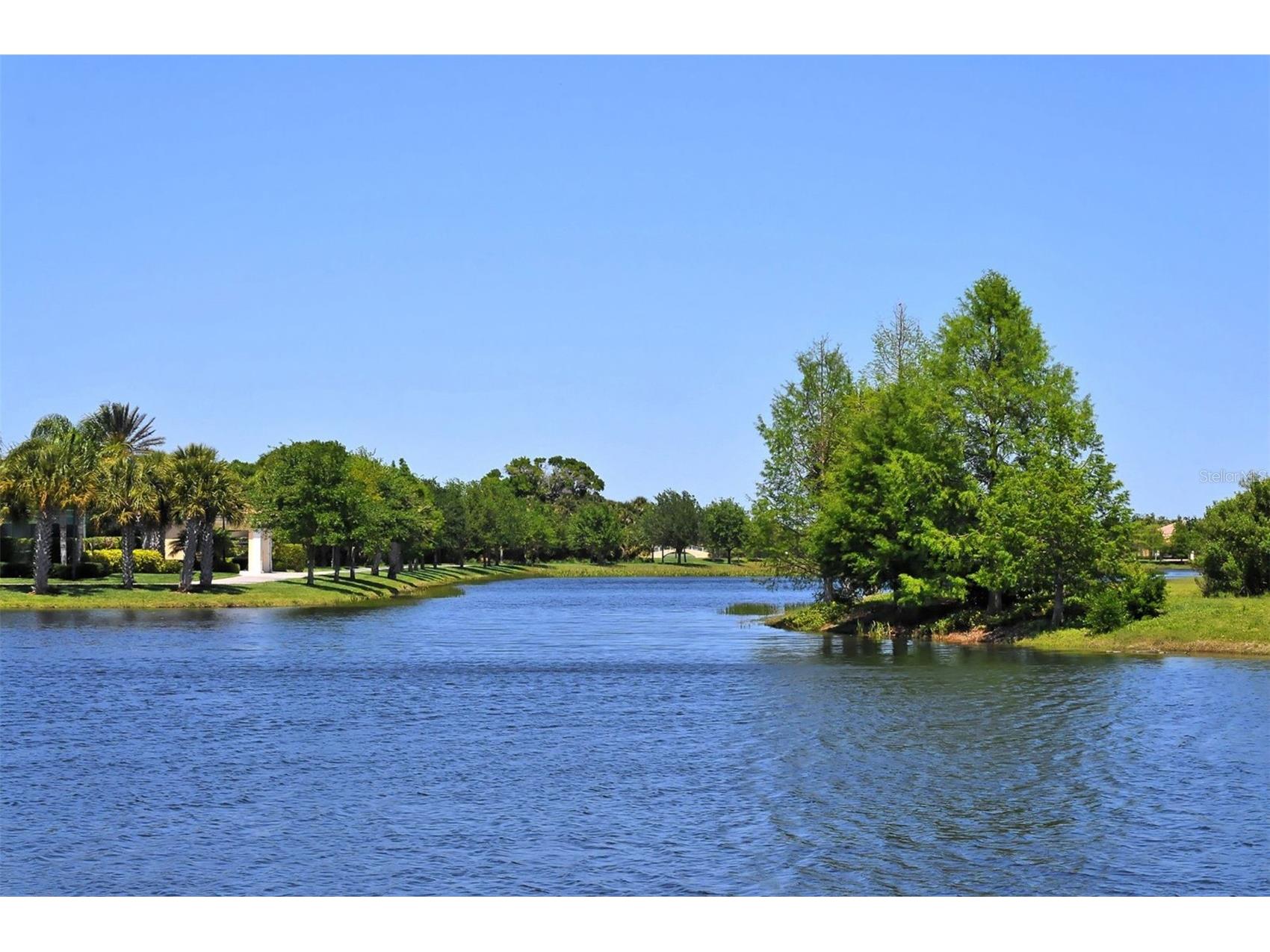 5867 Helicon Place Sarasota FL 34238 A4689669 image67