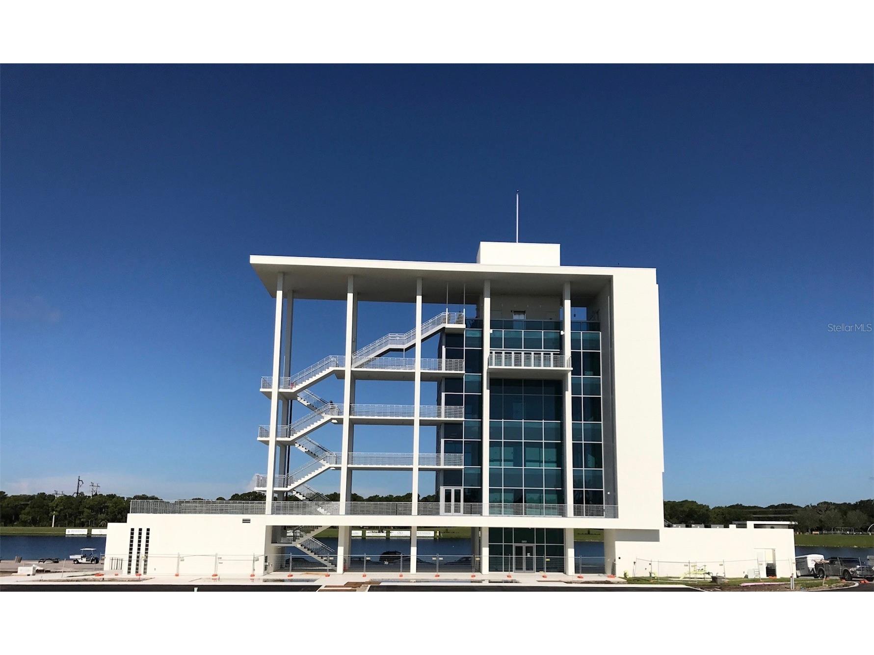 5867 Helicon Place Sarasota FL 34238 A4689669 image81