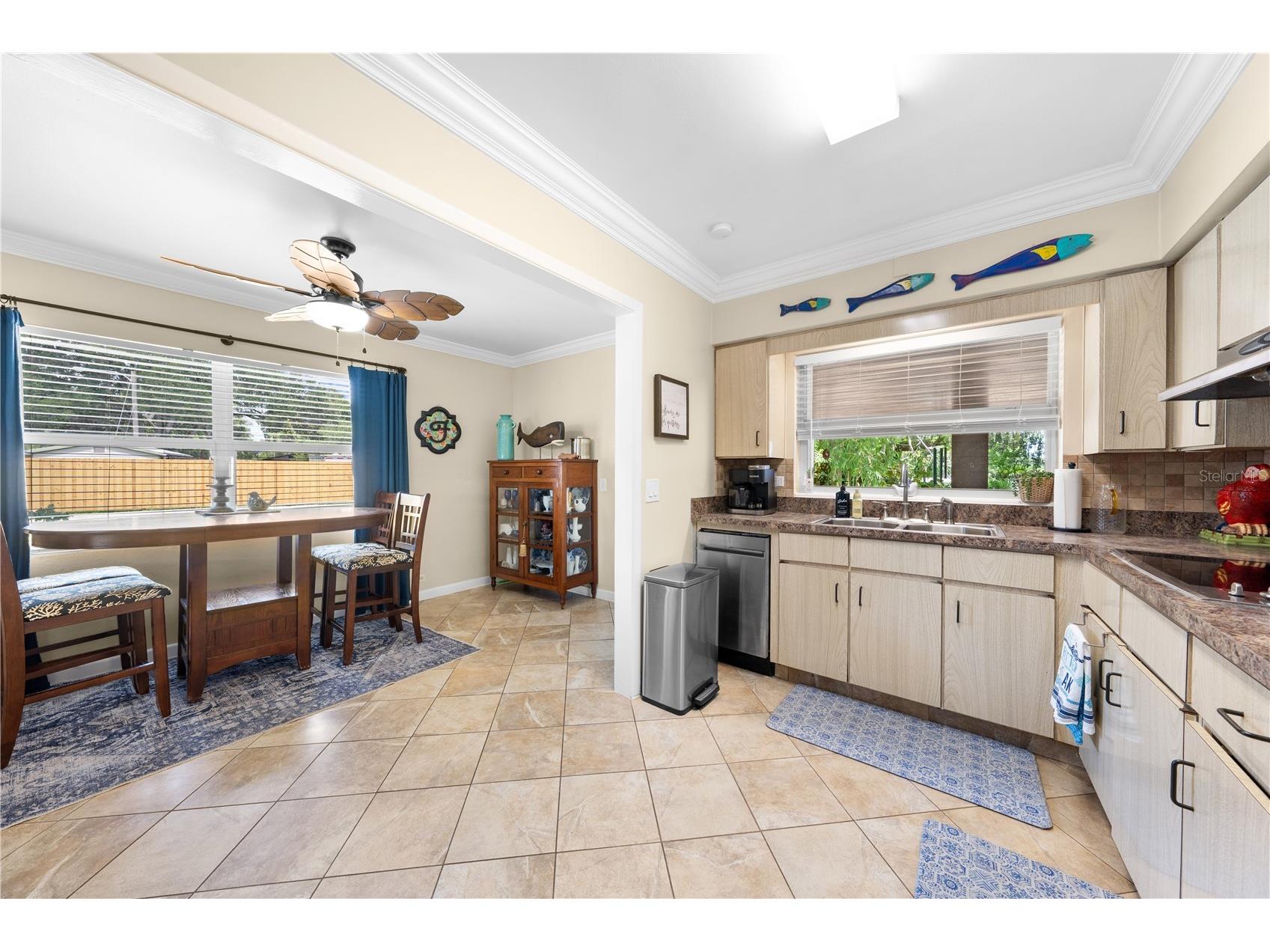 5868 Alligator Lake Shore W Saint Cloud FL 34771 - ALLIGATOR LAKE O6383635 image13