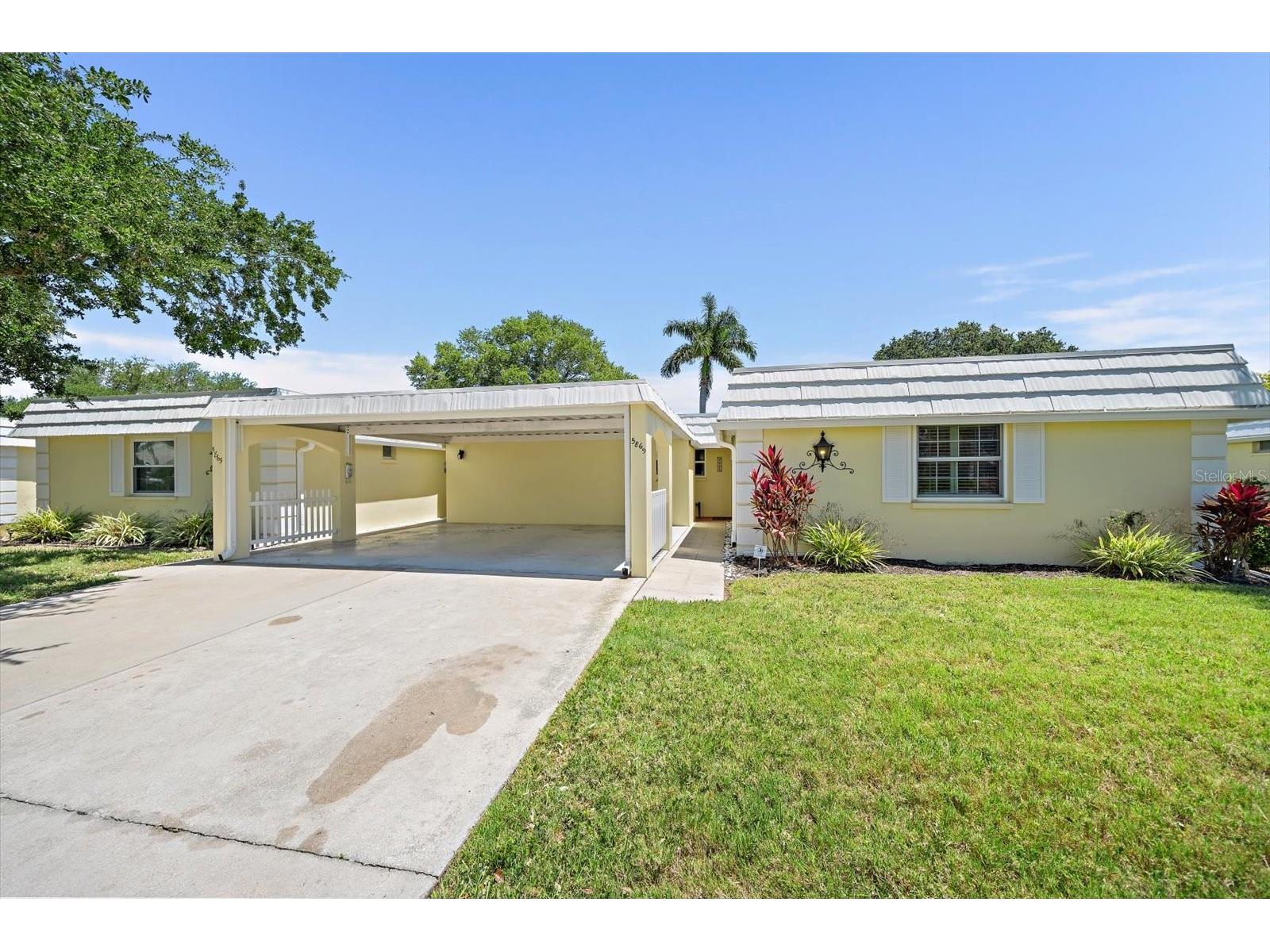 5869 Tidewood Avenue #7 Sarasota FL 34231 A4693002 image1