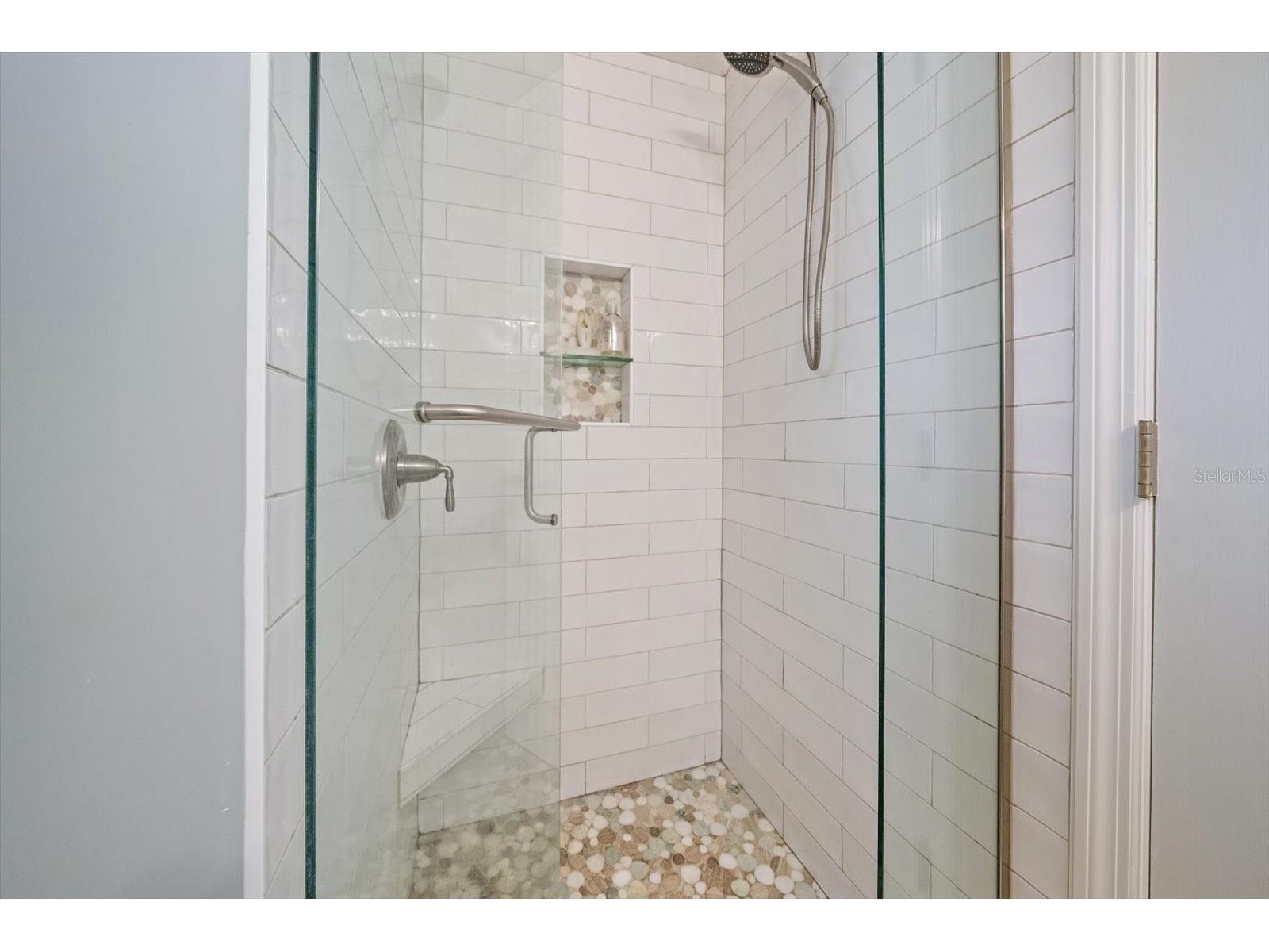 5869 Tidewood Avenue #7 Sarasota FL 34231 A4693002 image21