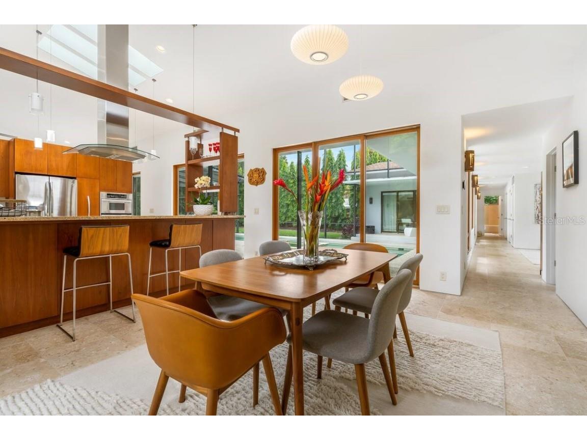 587 47th Street Sarasota FL 34234 A4662279 image14