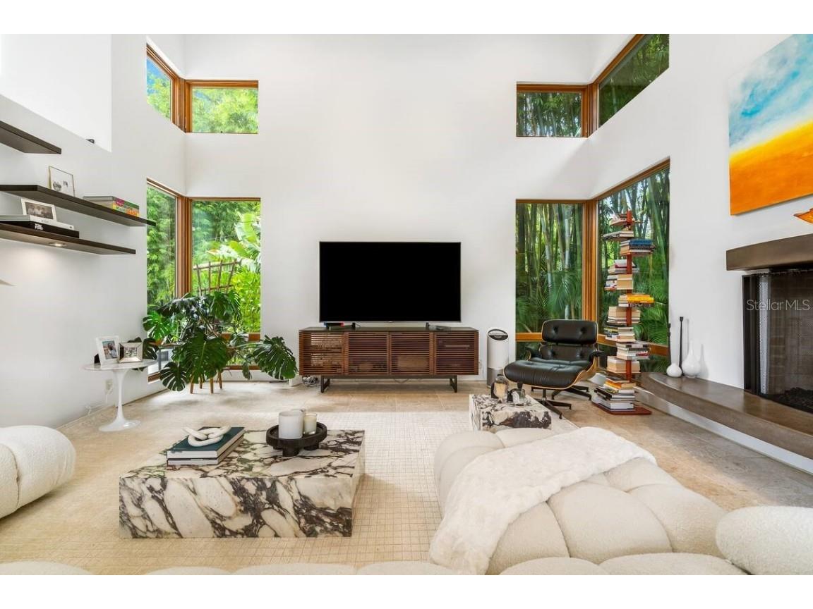 587 47th Street Sarasota FL 34234 A4662279 image4