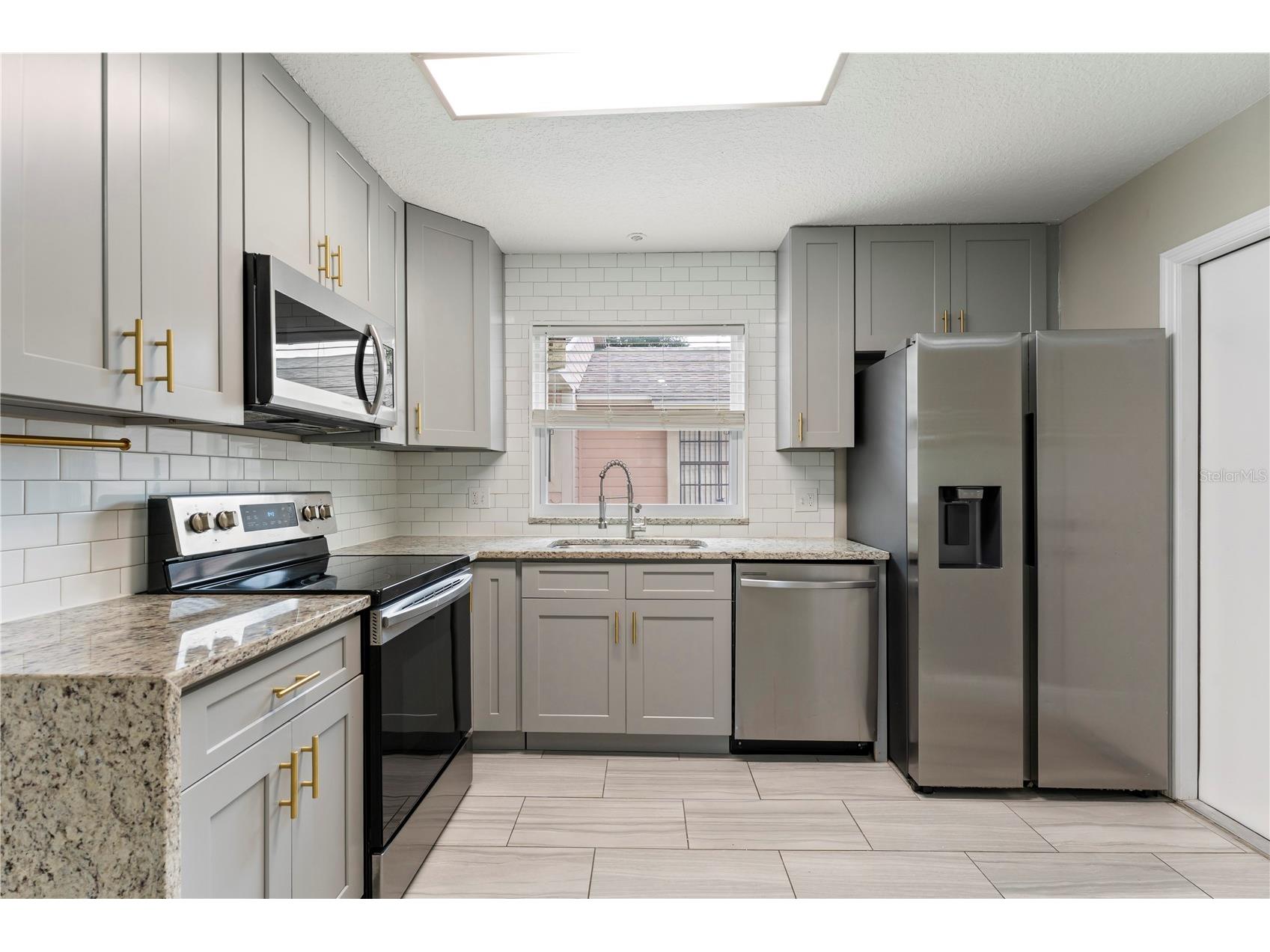 587 Portland Circle Apopka FL 32703 O6411429 image15