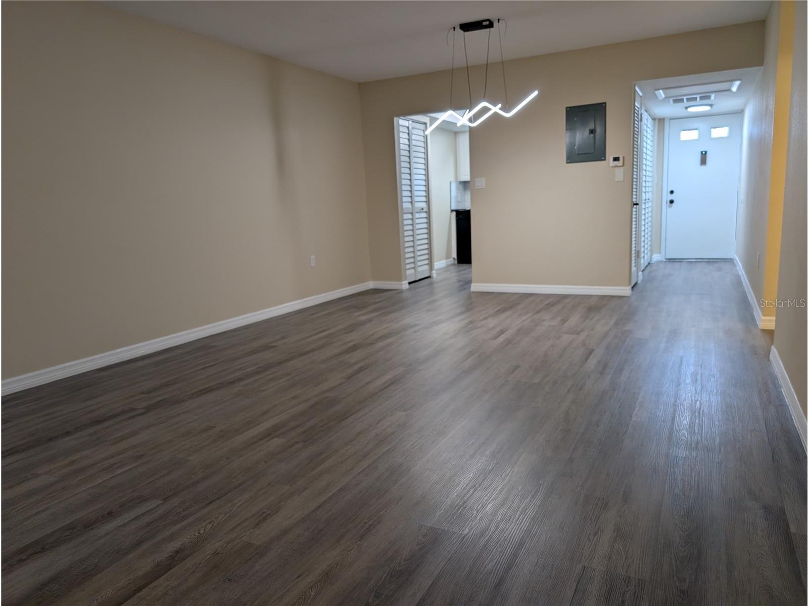 5870 38th Avenue N #40 Saint Petersburg FL 33710 TB8512866 image3