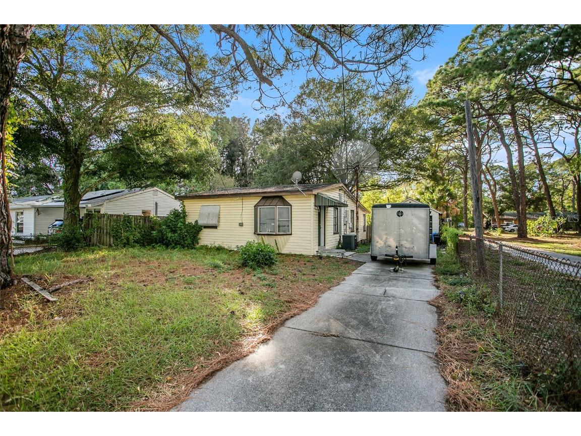 5872 62nd Street N Saint Petersburg FL 33709 T3483165 image1