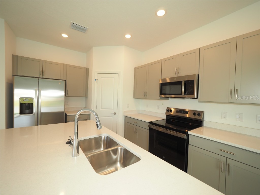 5872 Biscotti Street Nokomis FL 34275 A4673948 image10