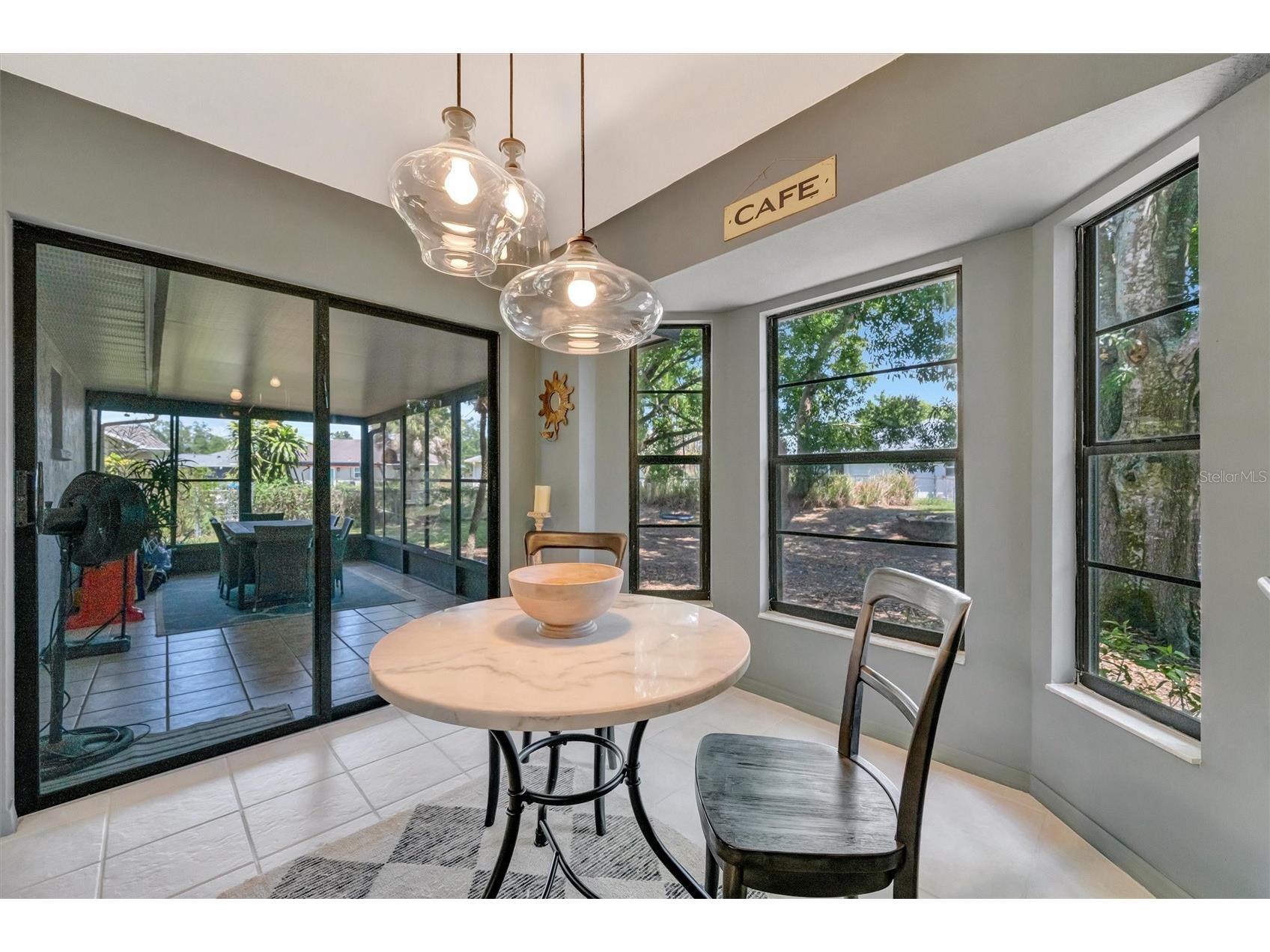 5872 Pauma Court Sarasota FL 34232 A4694714 image19