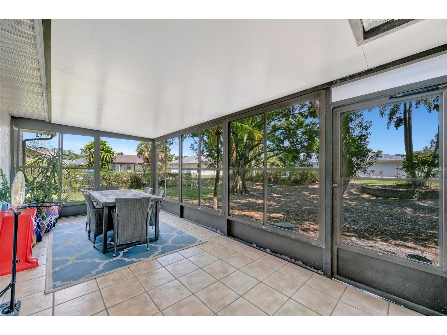 5872 Pauma Court Sarasota FL 34232 A4694714 image20