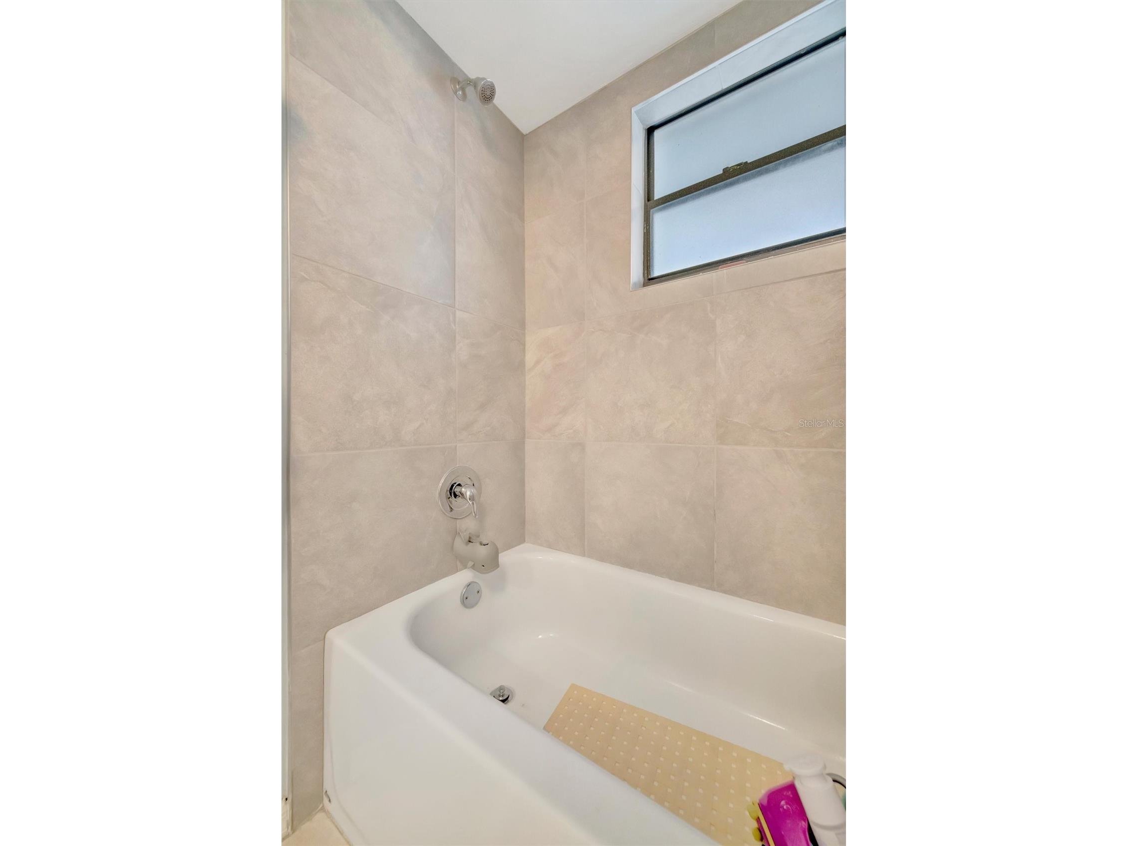 5872 Pauma Court Sarasota FL 34232 A4694714 image29