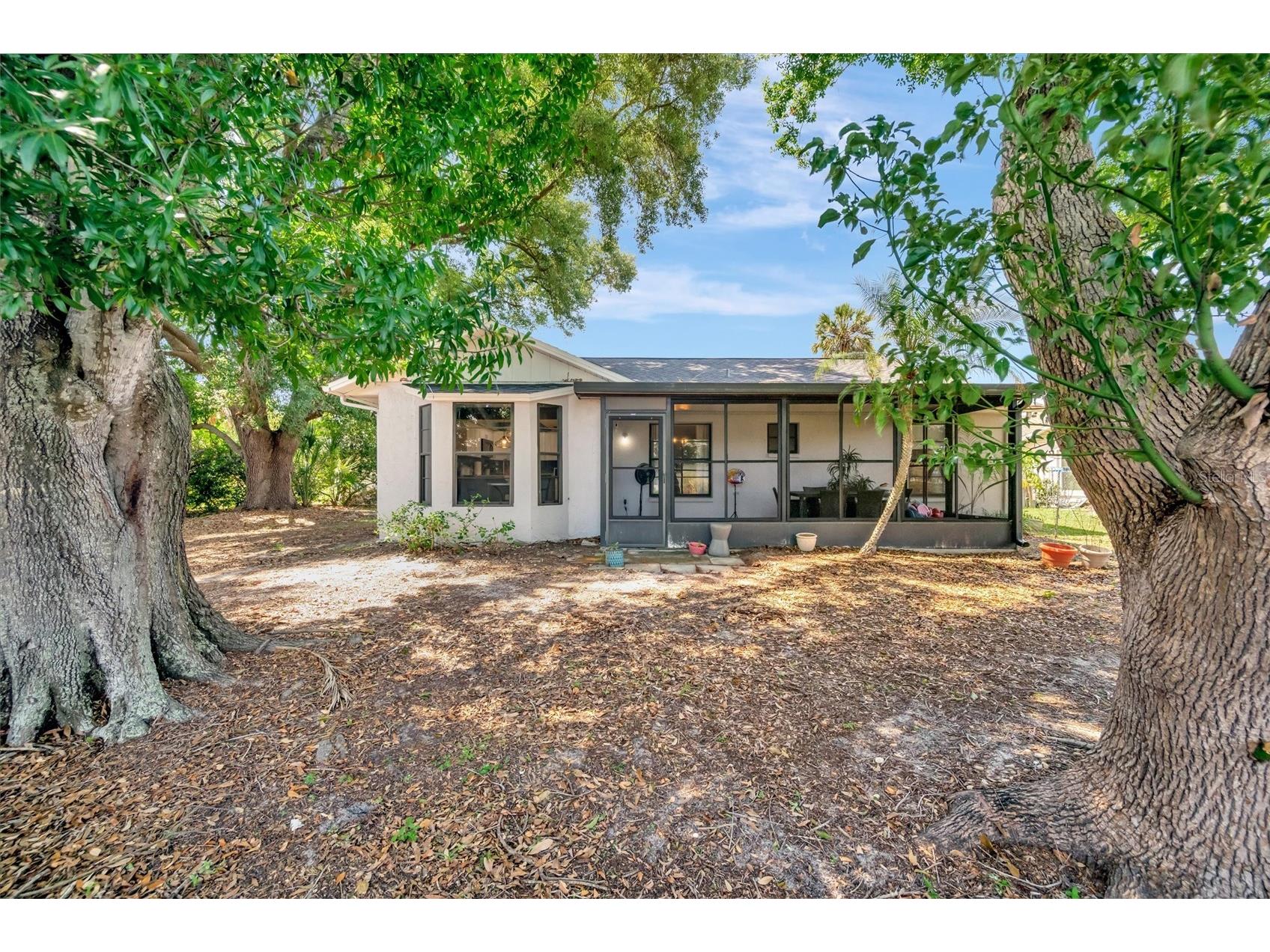 5872 Pauma Court Sarasota FL 34232 A4694714 image37