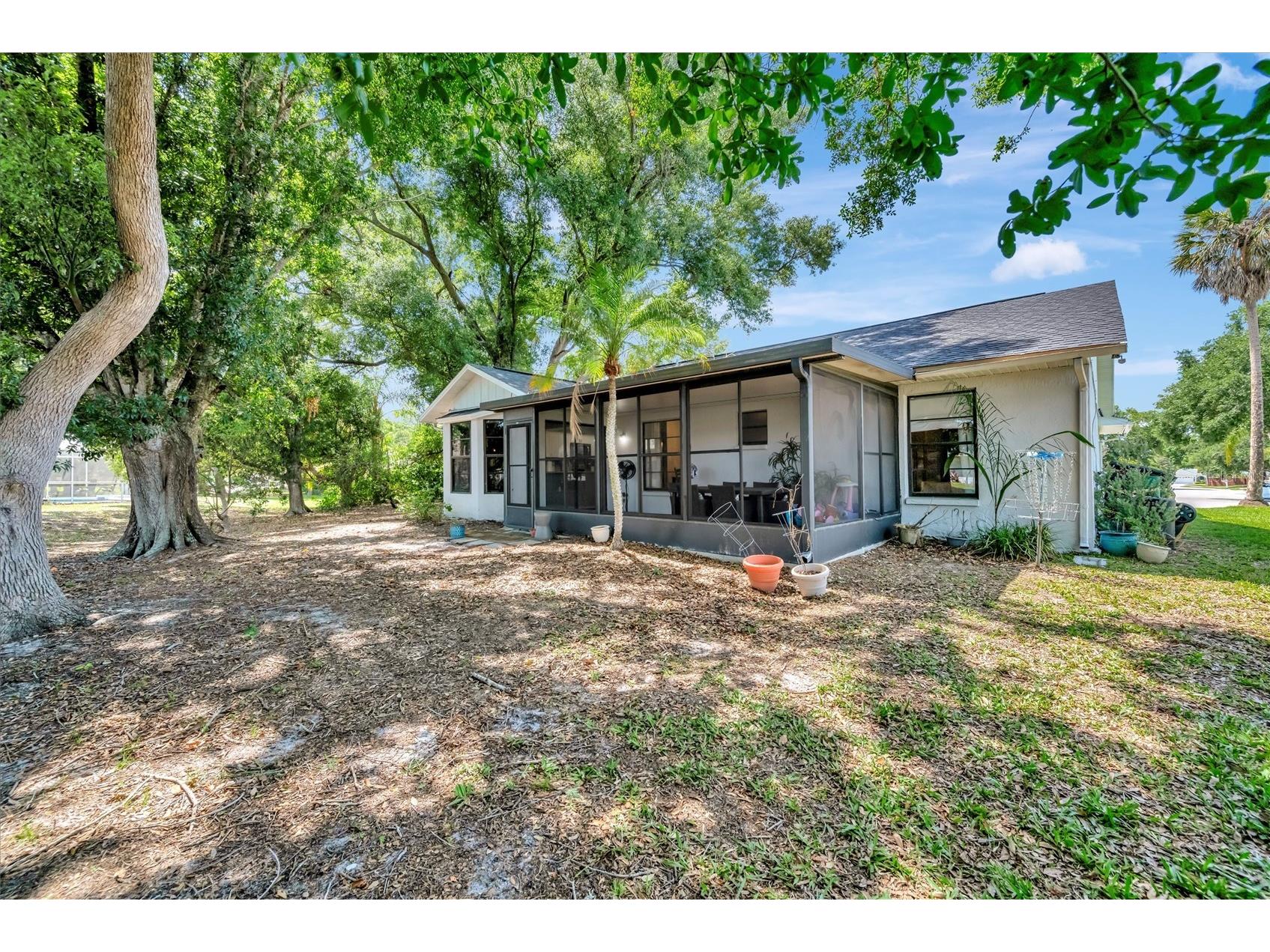 5872 Pauma Court Sarasota FL 34232 A4694714 image38