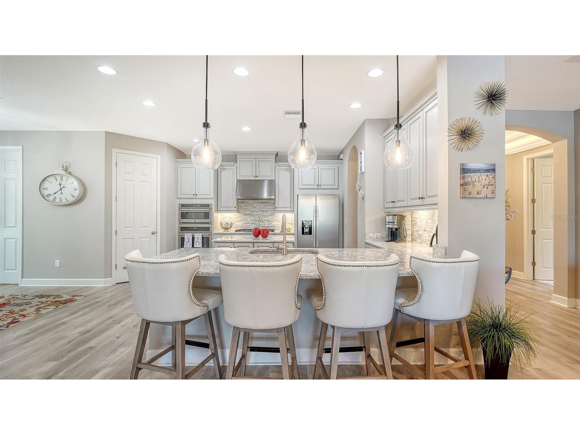 5873 Anise Drive Sarasota FL 34238 A4698161 image16