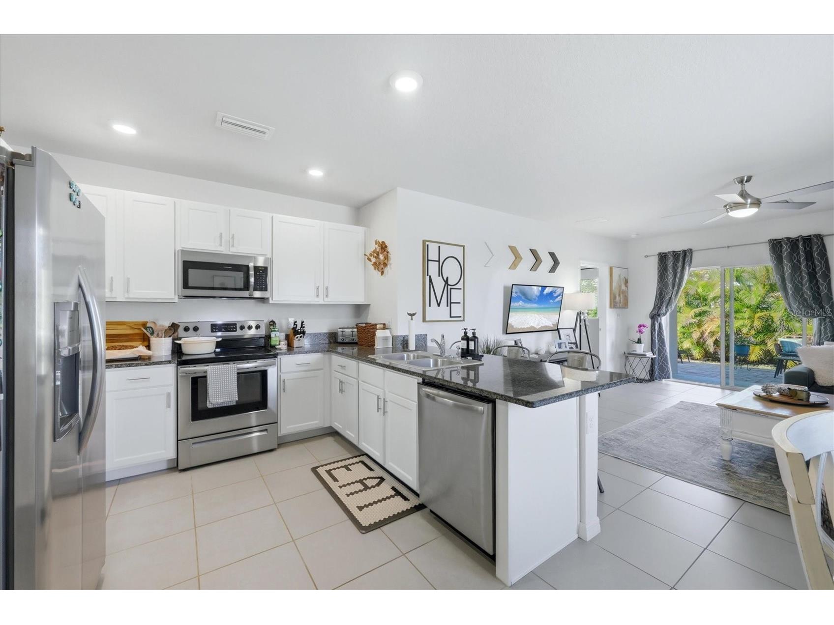 5873 Calla Lilly Drive Sarasota FL 34232 A4686170 image16