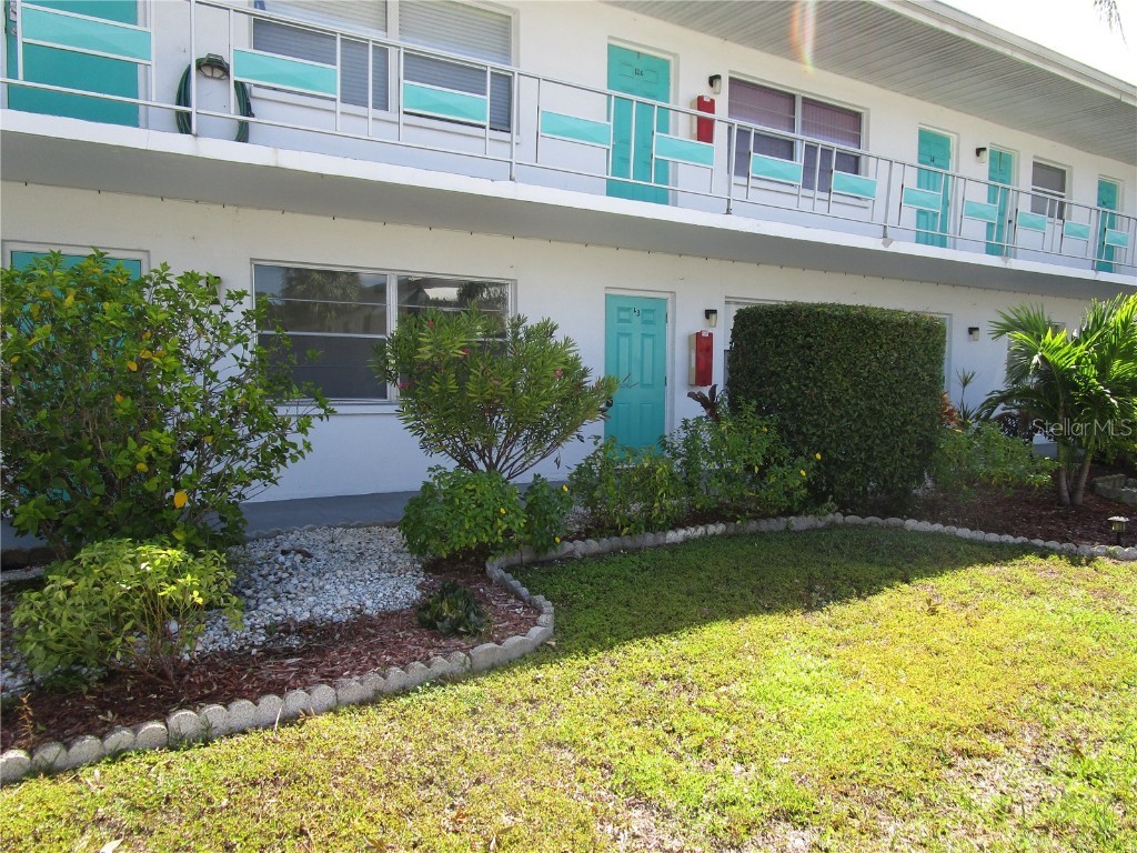 5875 21st Street N #3 Saint Petersburg FL 33714 U8177968 image1