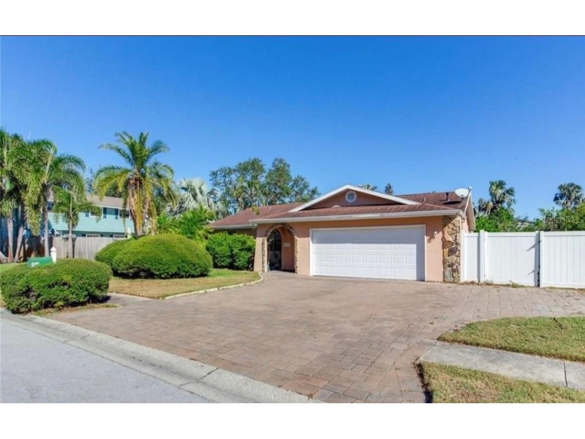 5875 Bay Pines Lakes Boulevard Saint Petersburg FL 33708 TB8497057 image1