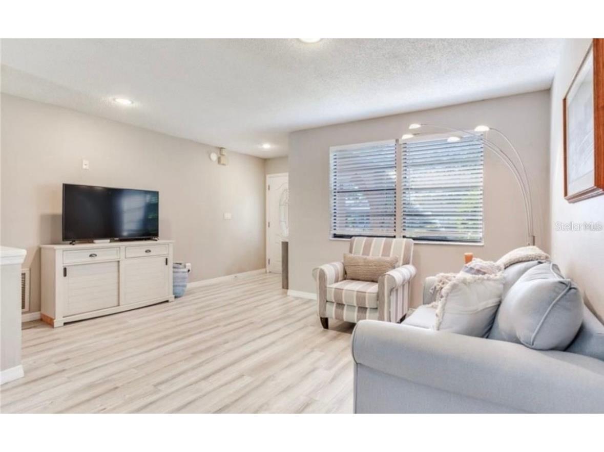 5875 Bay Pines Lakes Boulevard Saint Petersburg FL 33708 TB8497057 image4