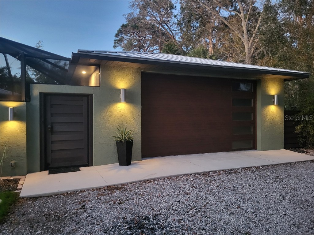 5875 Wildwood Avenue Sarasota FL 34231 A4599144 image1