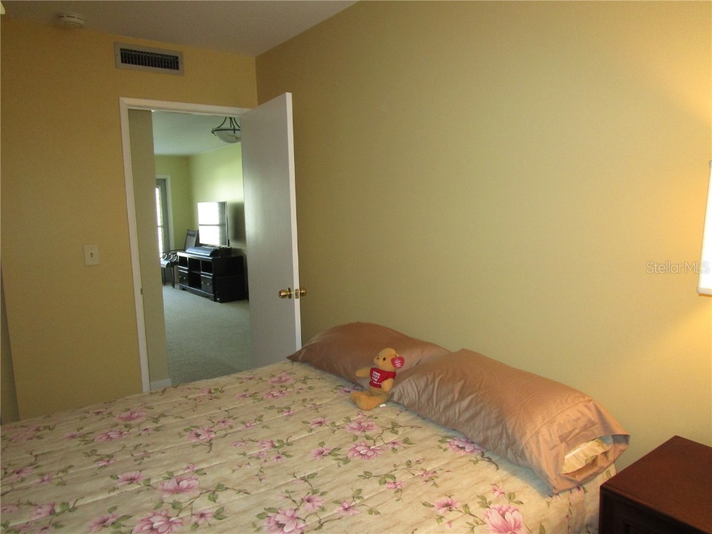 5876 21st Street N #3 Saint Petersburg FL 33714 TB8335471 image19