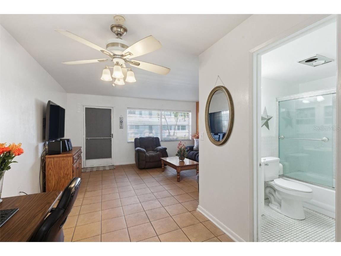 5876 21st Street N #5 Saint Petersburg FL 33714 TB8452711 image10