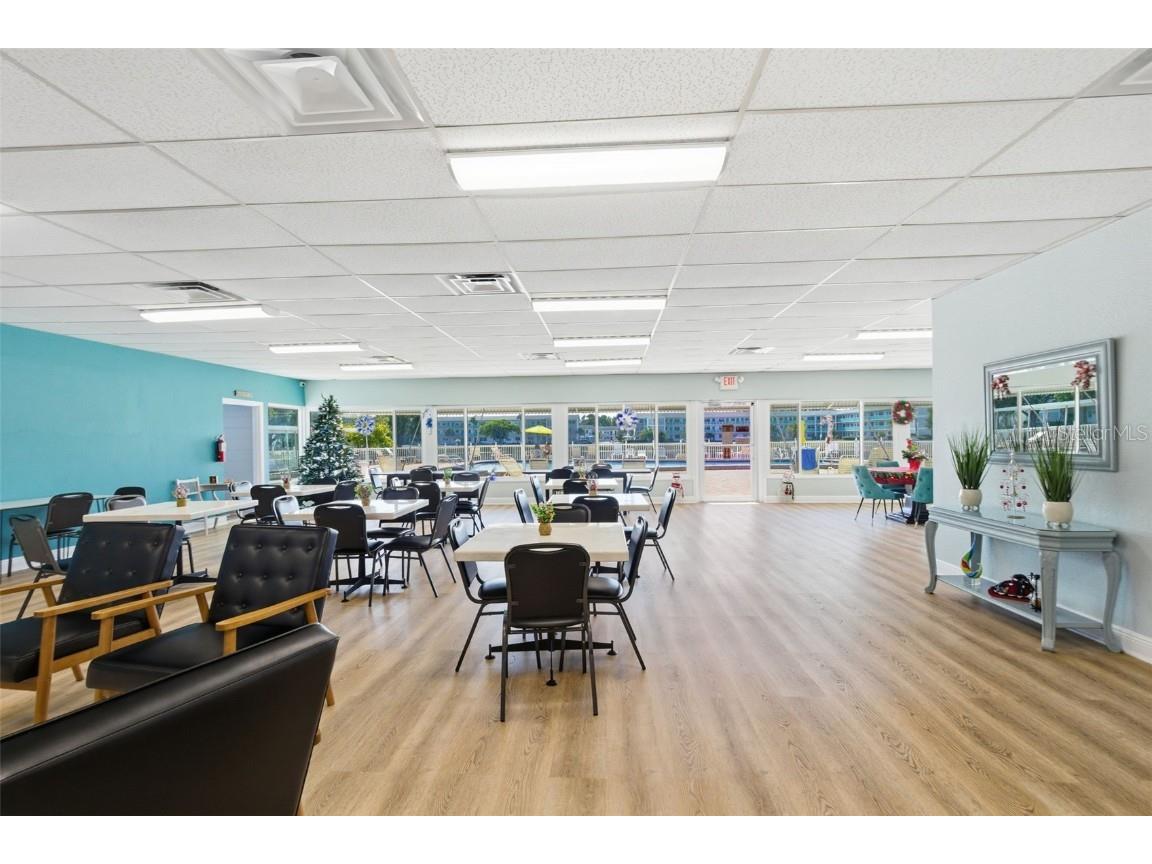 5876 21st Street N #5 Saint Petersburg FL 33714 TB8452711 image18