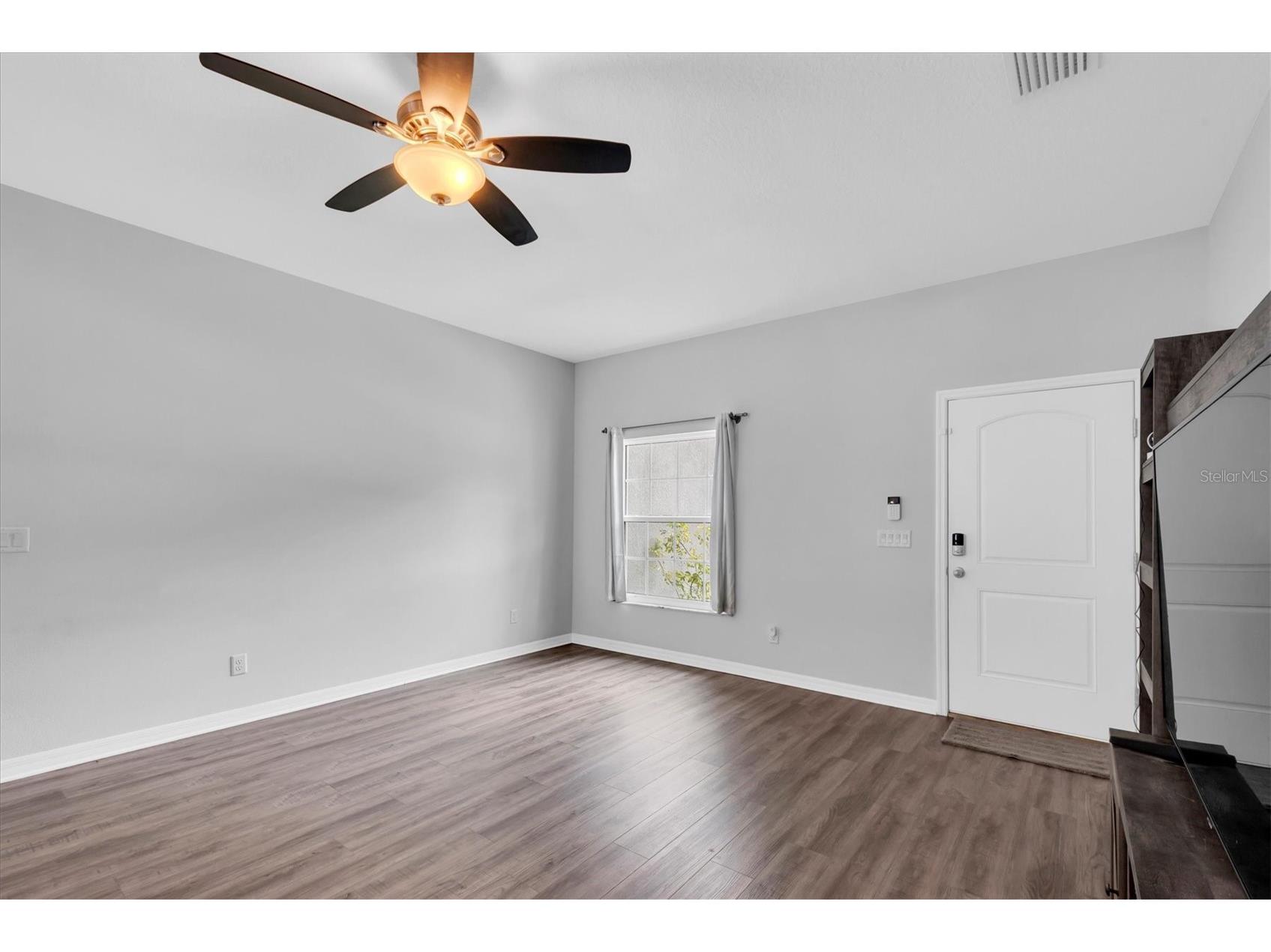 5876 78th Avenue N Pinellas Park FL 33781 TB8516017 image3
