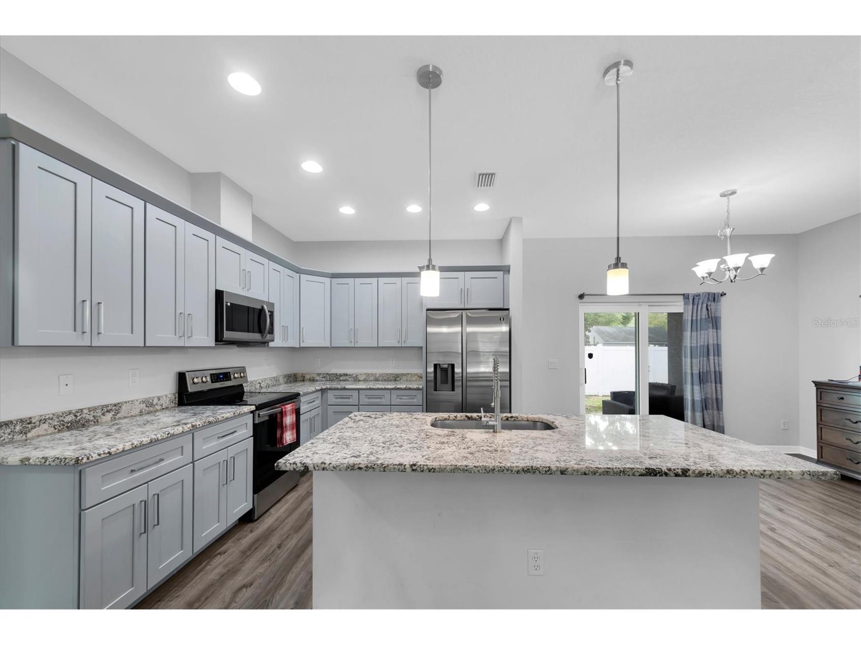 5876 78th Avenue N Pinellas Park FL 33781 TB8516017 image6