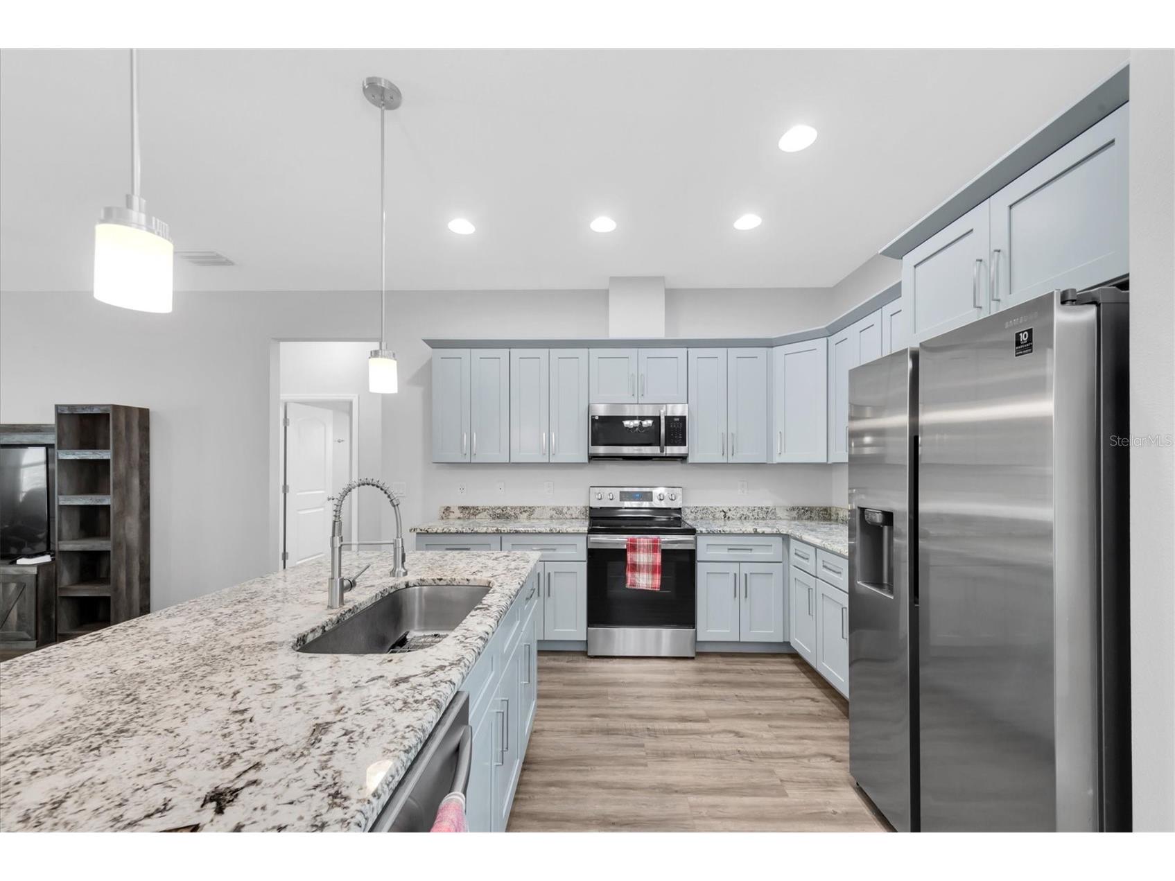 5876 78th Avenue N Pinellas Park FL 33781 TB8516017 image8