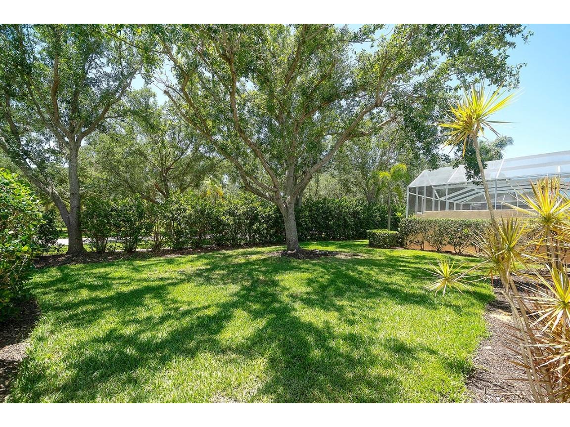 5877 Ferrara Drive Sarasota FL 34238 A4652663 image10