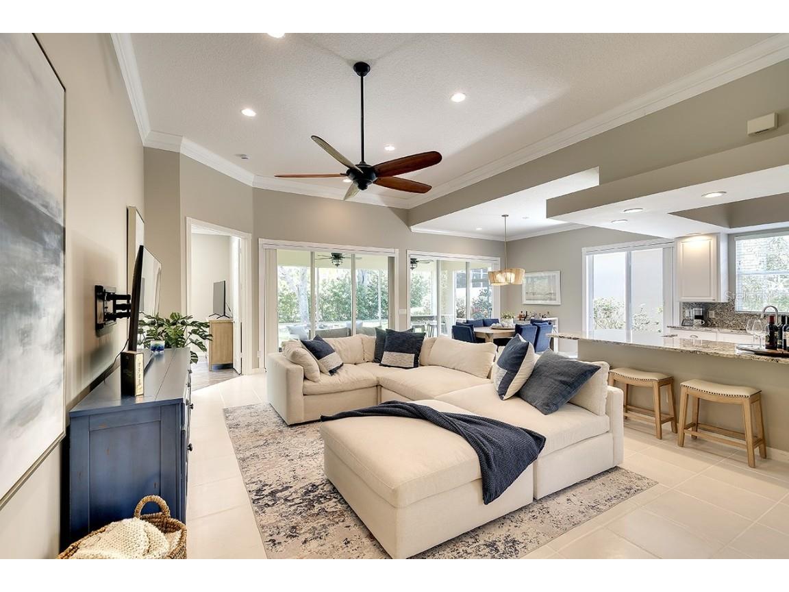 5877 Ferrara Drive Sarasota FL 34238 A4652663 image13