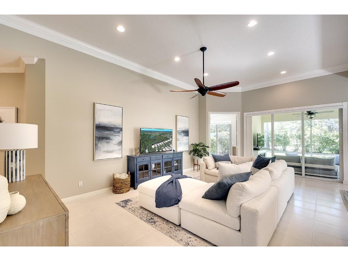 5877 Ferrara Drive Sarasota FL 34238 A4652663 image14