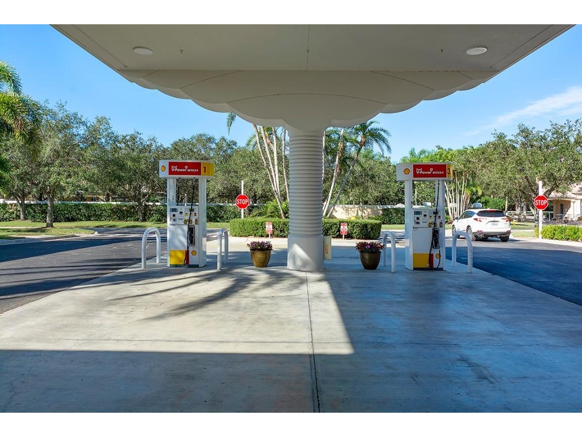 5877 Ferrara Drive Sarasota FL 34238 A4652663 image47