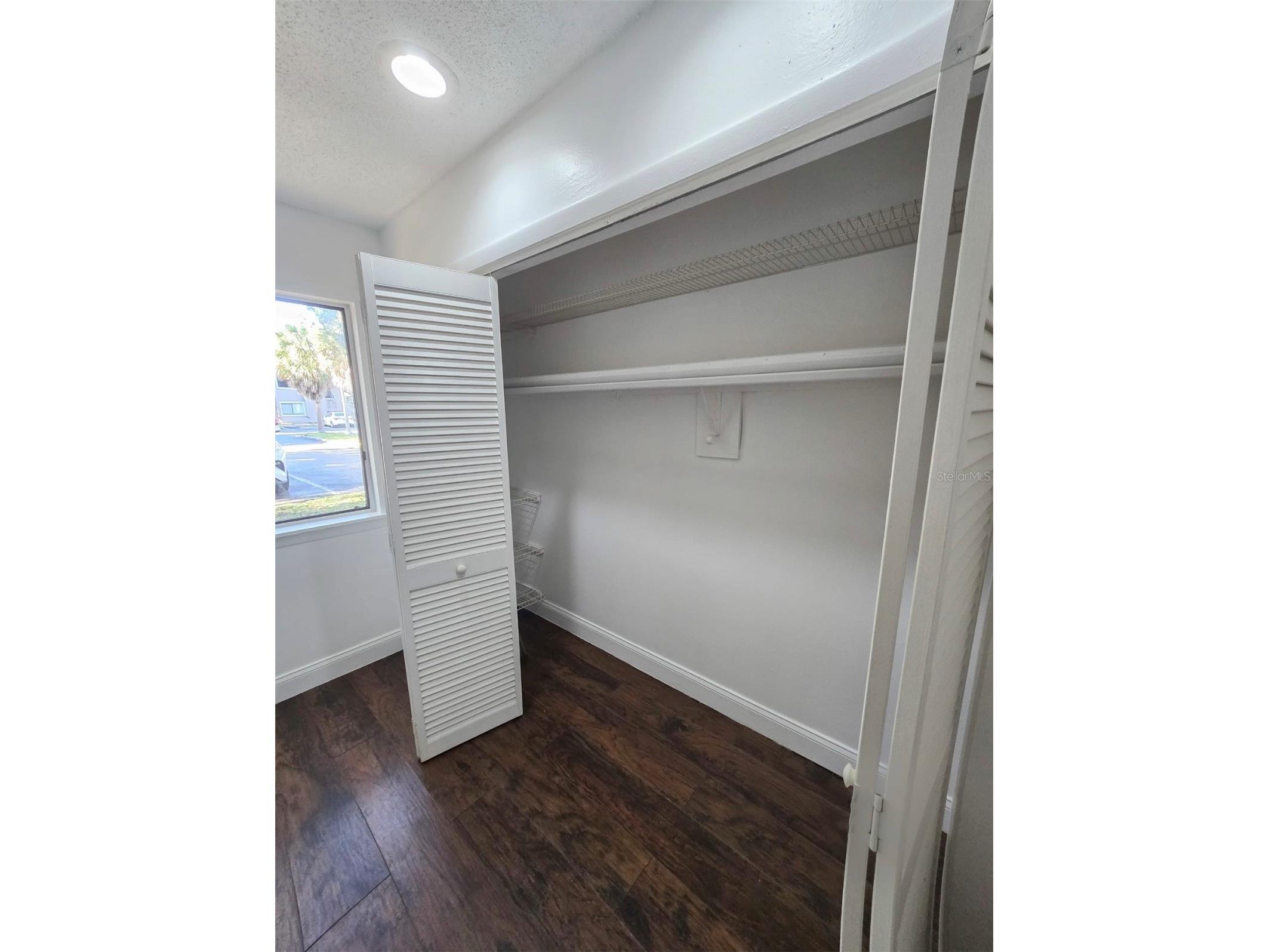 5877 Windhover #A01-0 Orlando FL 32819 S5146852 image11