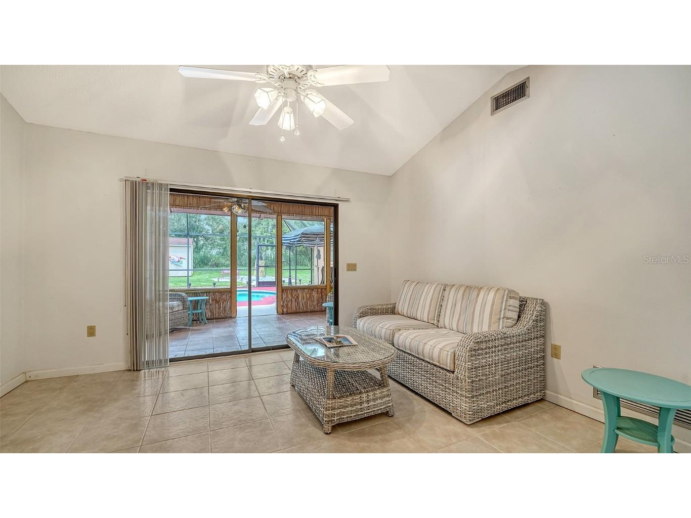 5879 Ravenwood Drive Sarasota FL 34243 A4660207 image13